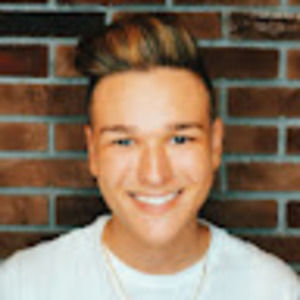 Meet your Posher, Tyler